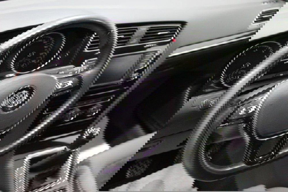 Volkswagen Golf Variant usata a Bari (3)