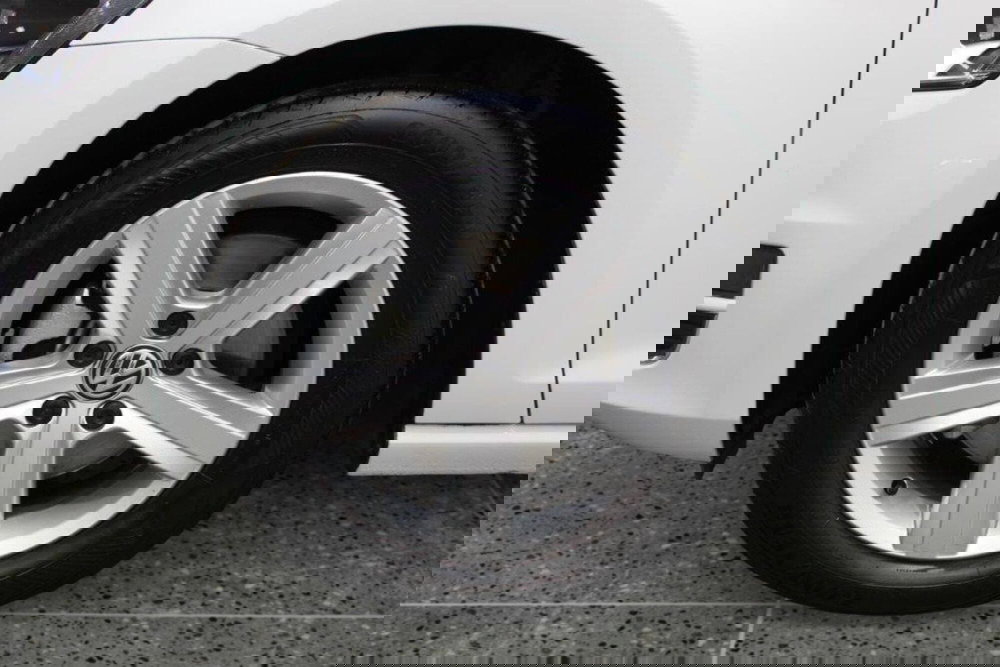 Volkswagen Golf Variant usata a Bari (9)