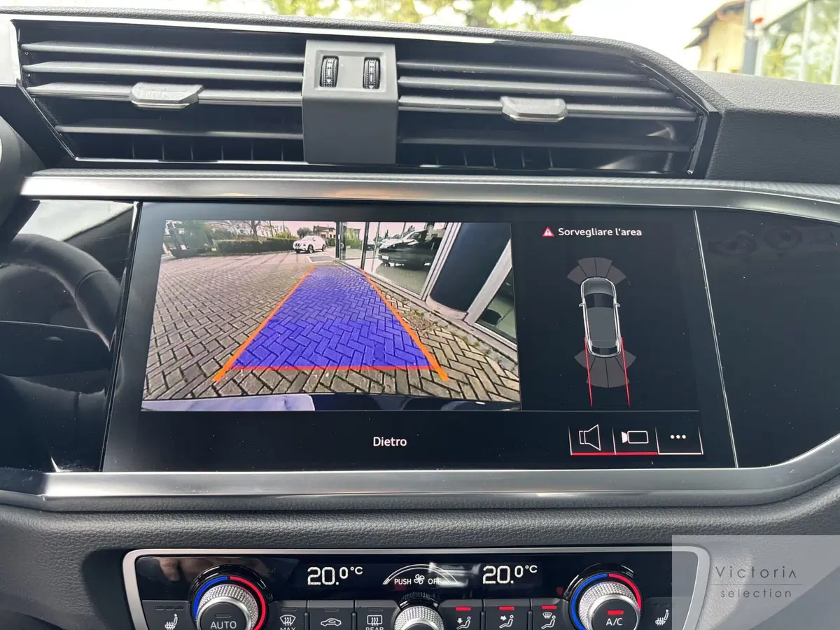 Audi Q3 Sportback usata a Brescia (14)
