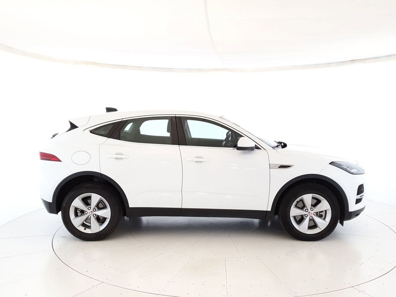 Jaguar E-Pace usata a Monza e Brianza (6)