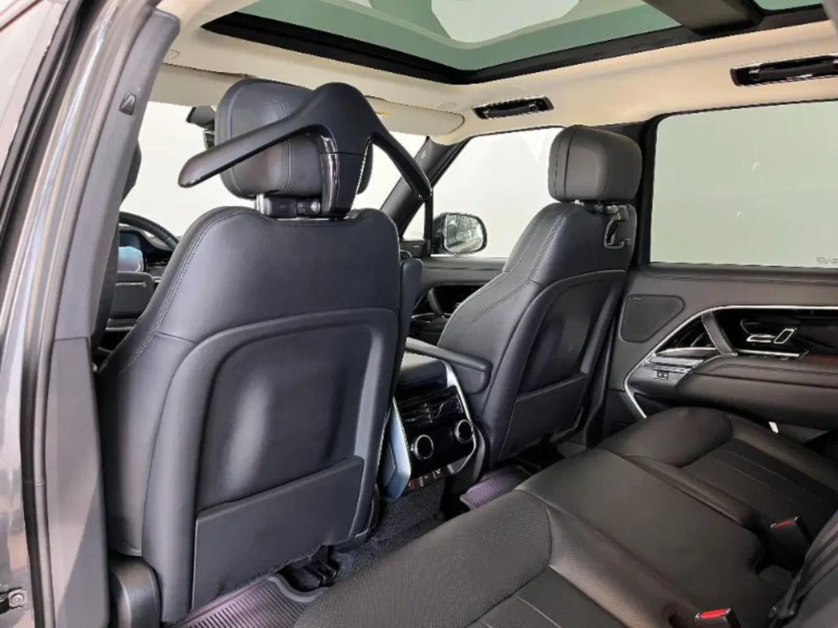 Land Rover Range Rover usata a Venezia (2)
