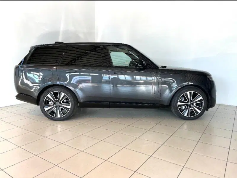 Land Rover Range Rover usata a Venezia (3)