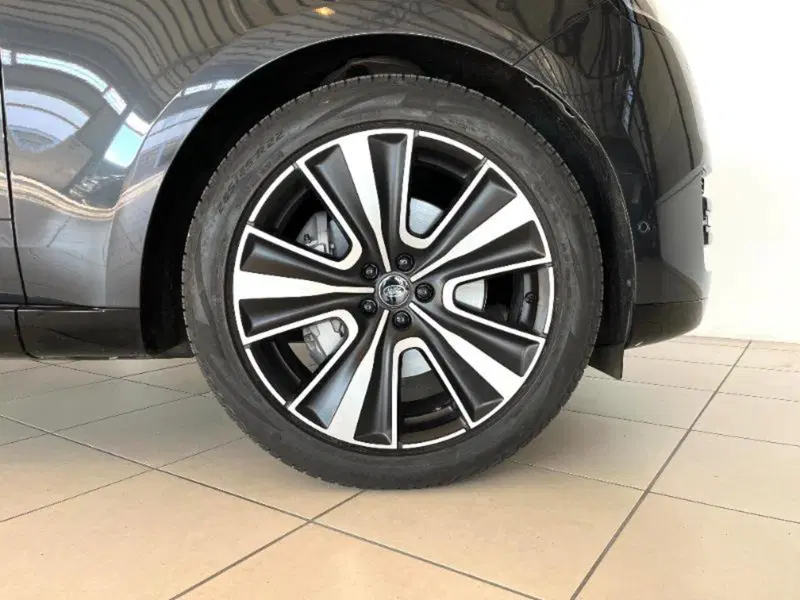 Land Rover Range Rover usata a Venezia (9)