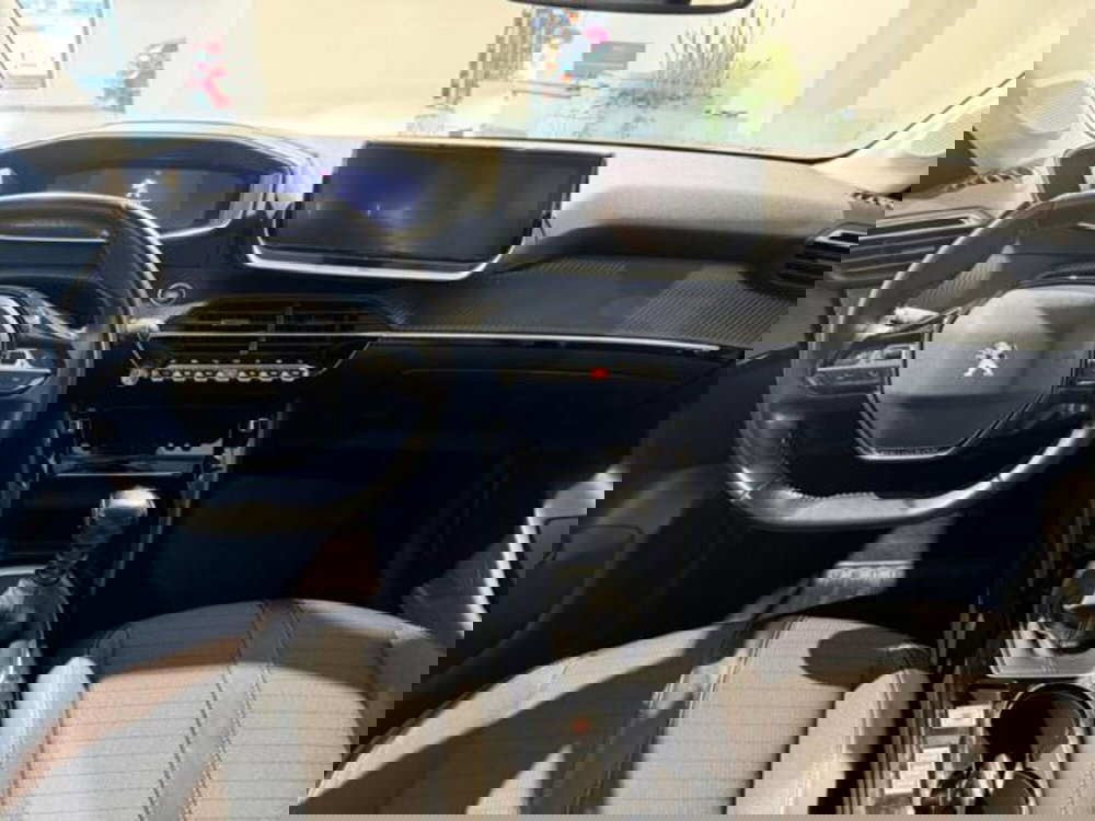 Peugeot 208 usata a Salerno (13)