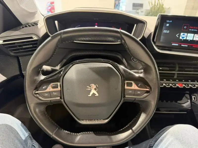 Peugeot 208 usata a Salerno (14)