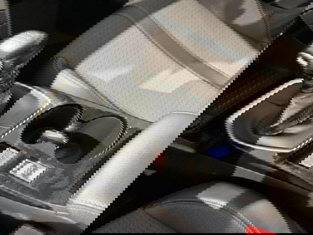 Peugeot 208 usata a Salerno (18)