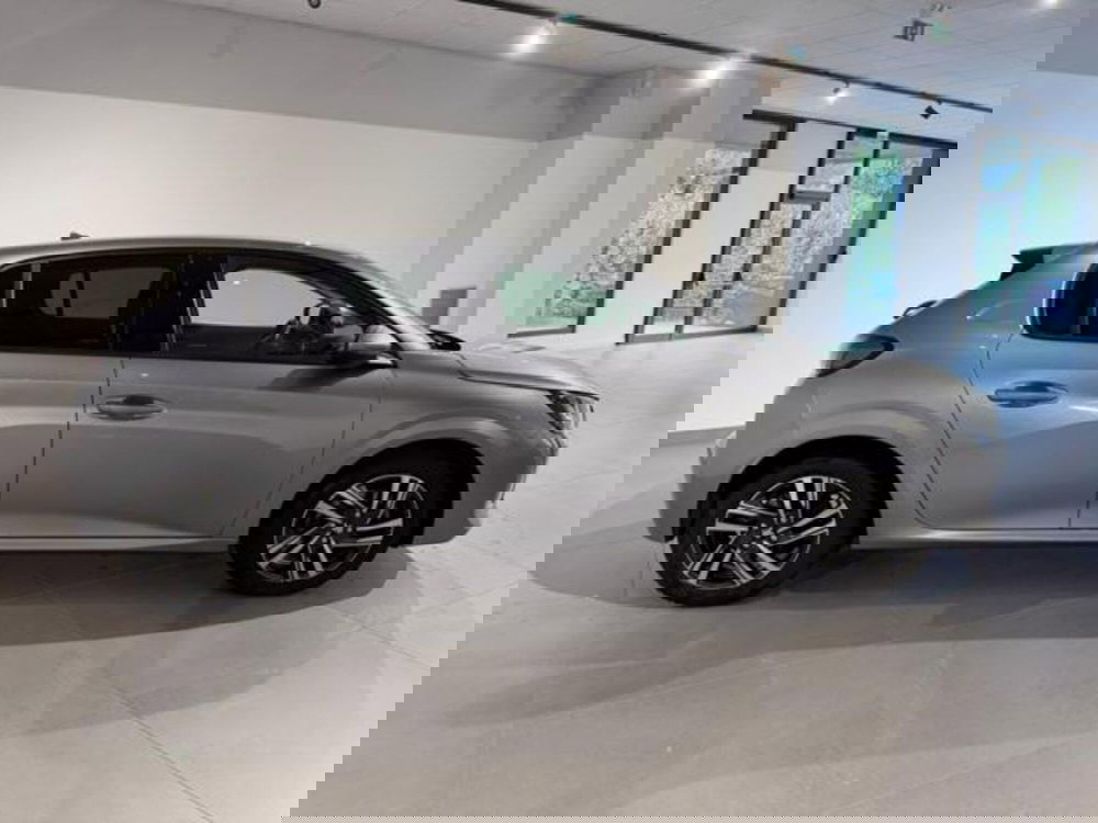 Peugeot 208 usata a Salerno (3)