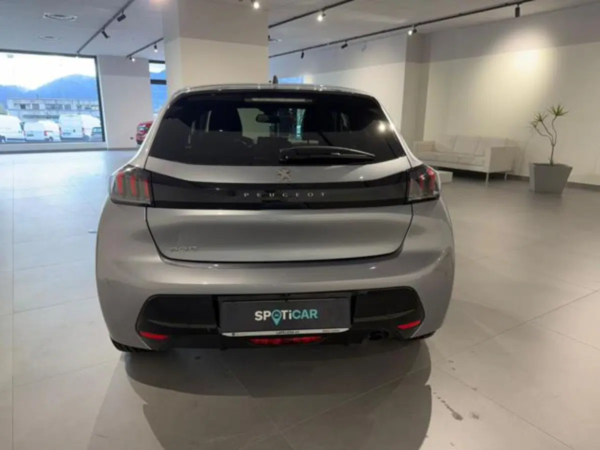 Peugeot 208 usata a Salerno (5)