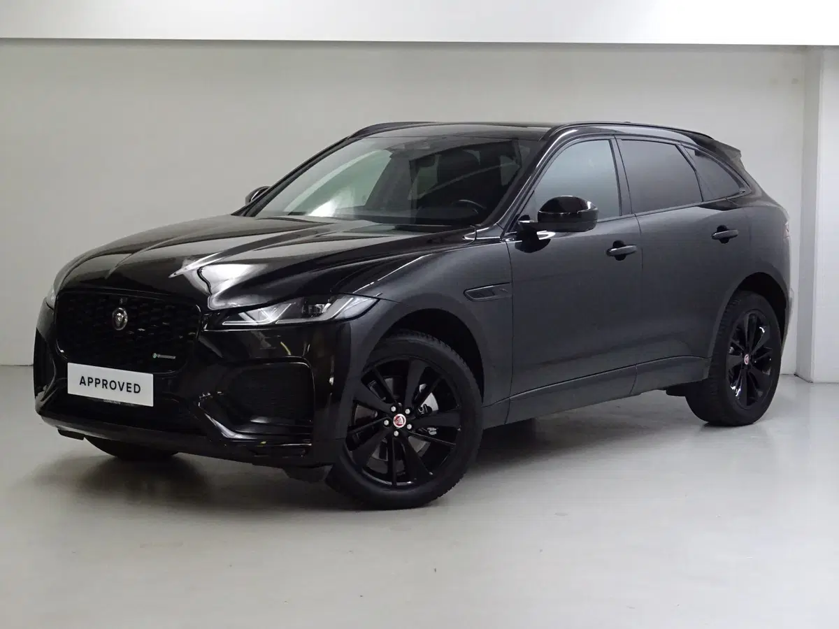 Jaguar F-Pace usata a Como