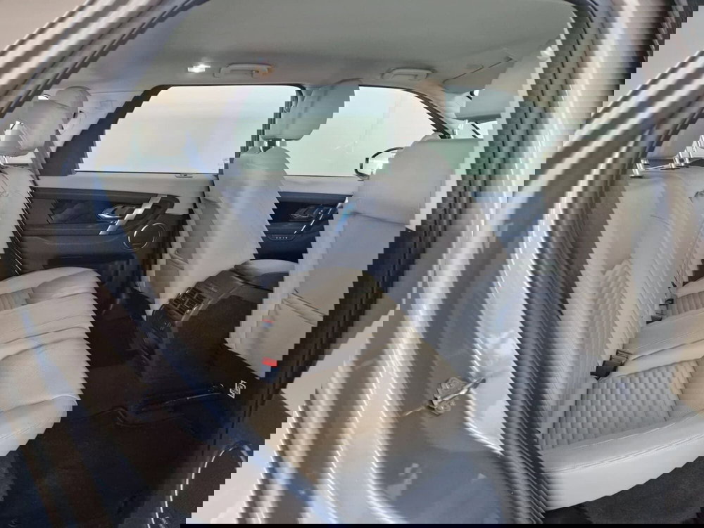 Land Rover Discovery Sport usata a Modena (5)