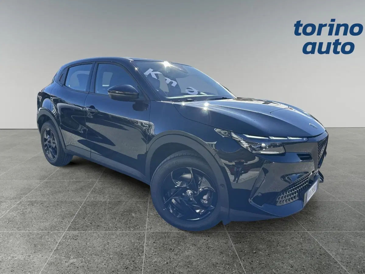 Alfa Romeo Junior nuova a Cuneo