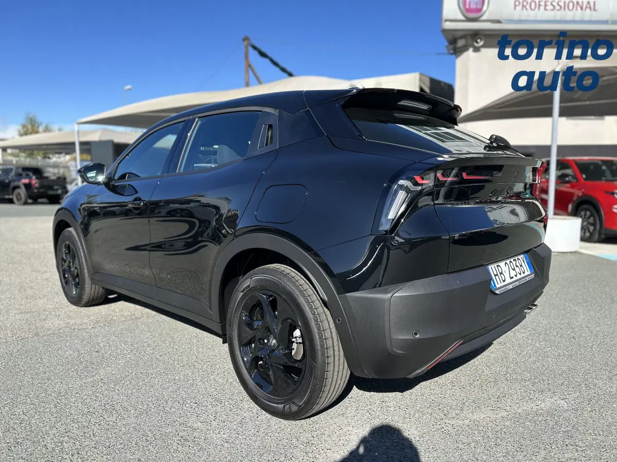 Alfa Romeo Junior nuova a Cuneo (5)
