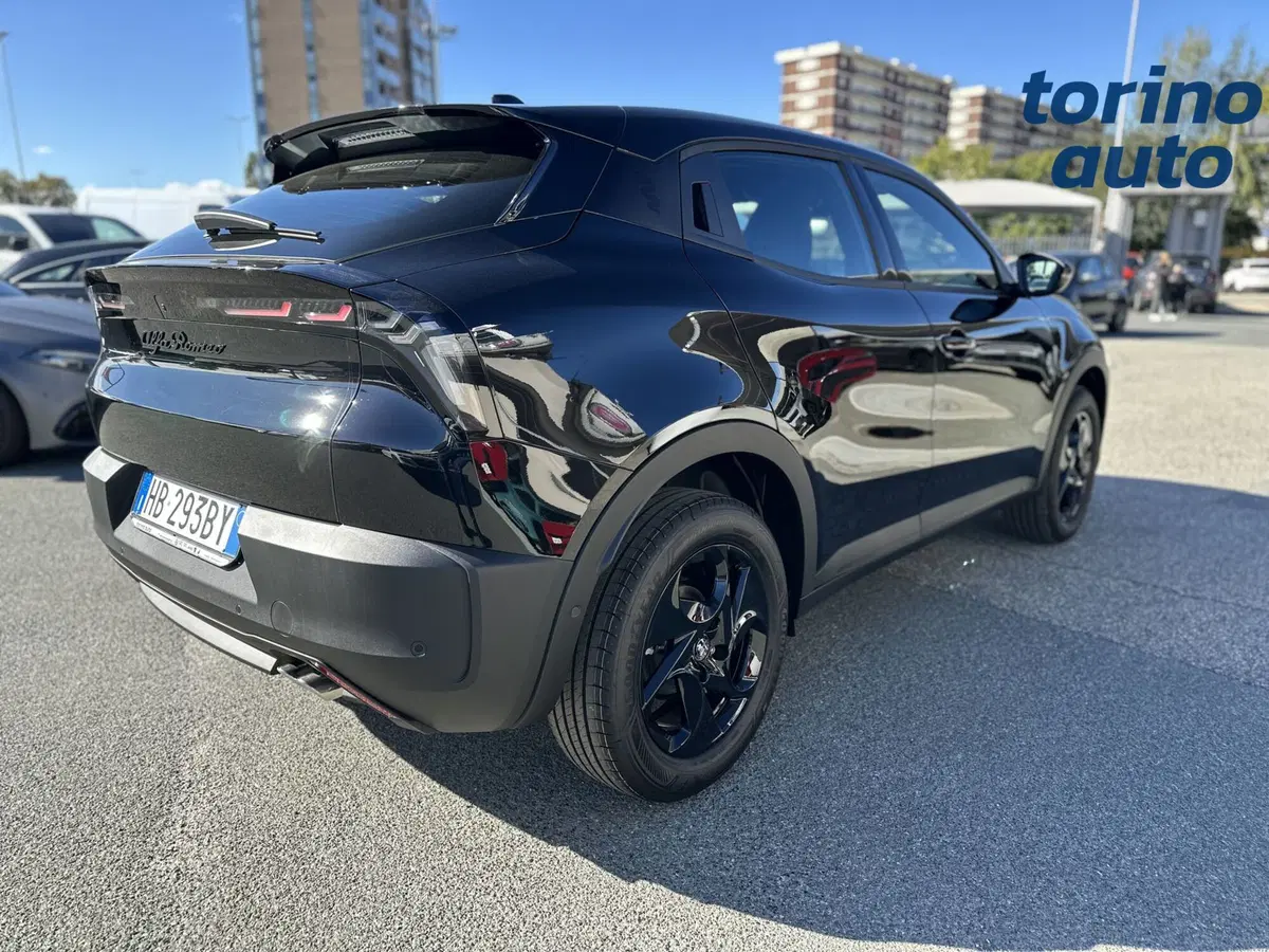 Alfa Romeo Junior nuova a Cuneo (7)