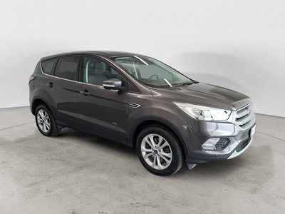Ford Kuga 2.0 TDCI 150 CV S&amp;S 4WD Business del 2018 usata a Arezzo