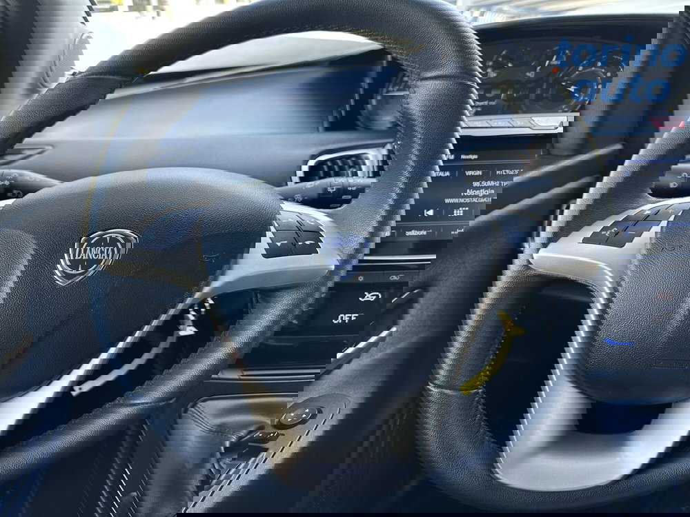 Lancia Ypsilon usata a Torino (17)