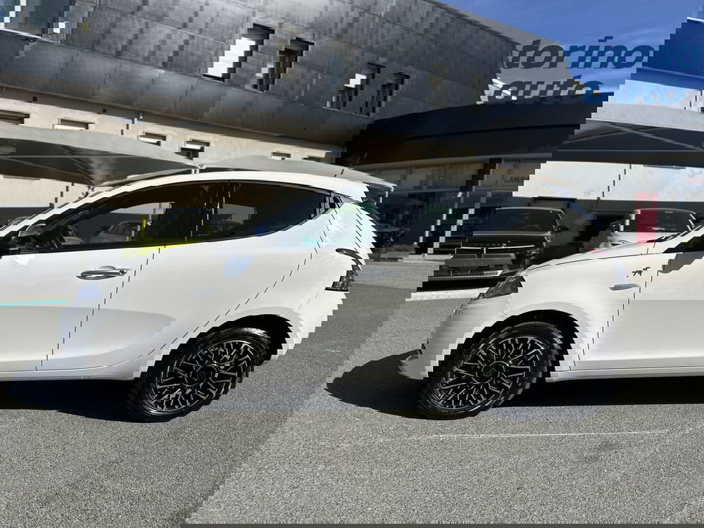 Lancia Ypsilon usata a Torino (4)