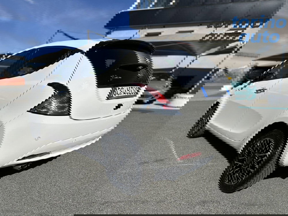 Lancia Ypsilon usata a Torino (5)