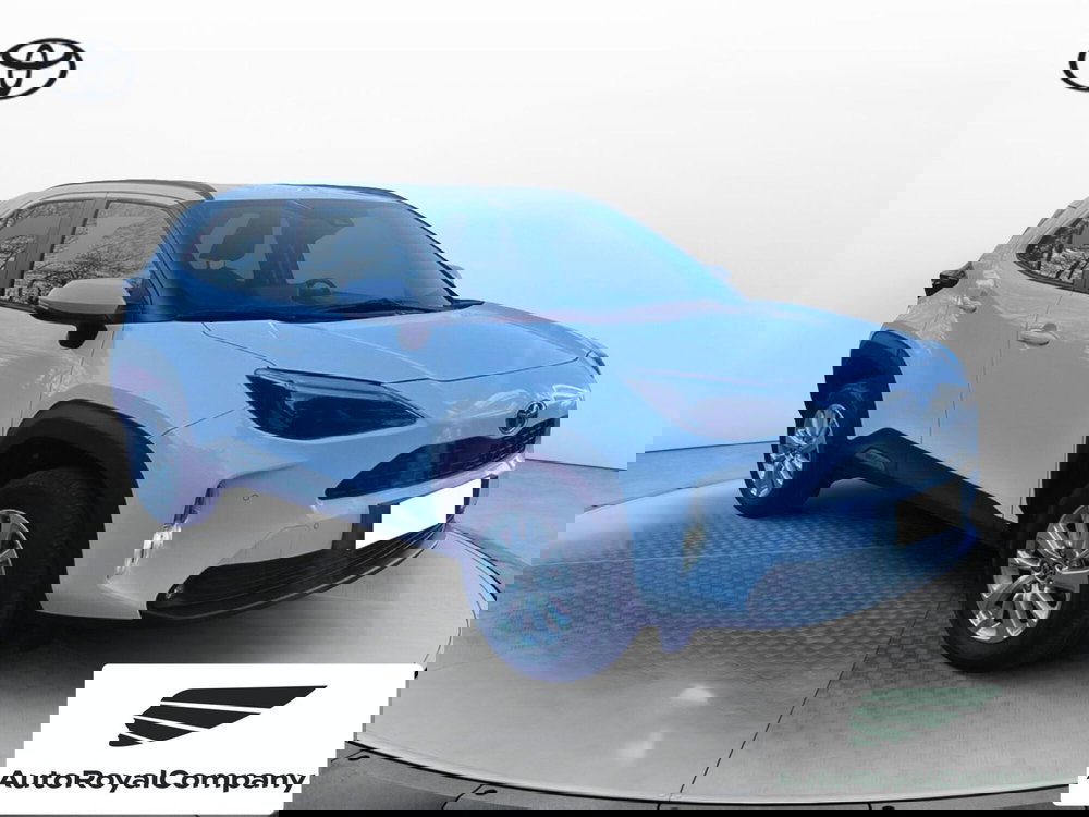 Toyota Yaris Cross usata a Roma (8)