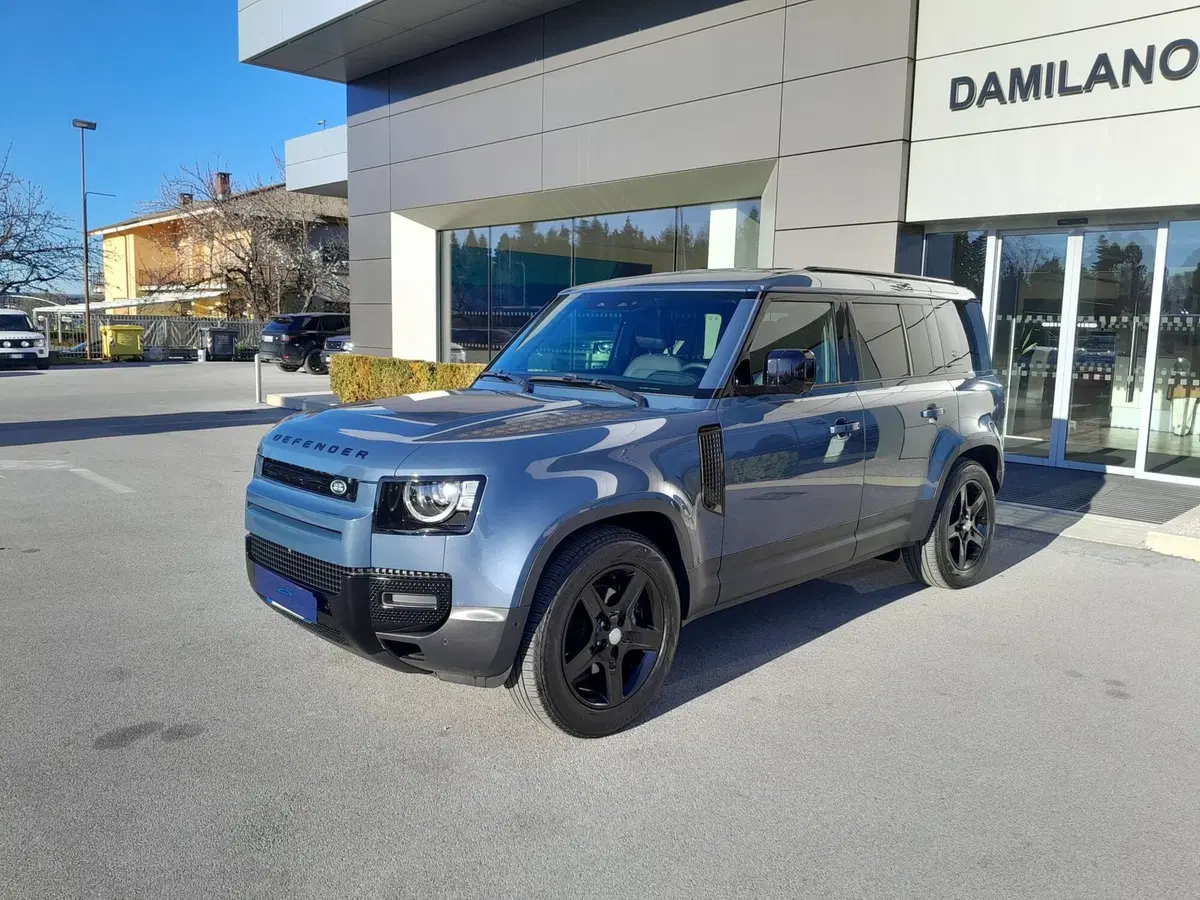 Land Rover Defender usata a Cuneo