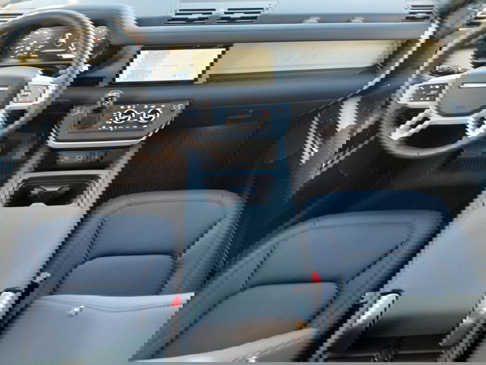 Land Rover Defender usata a Cuneo (10)