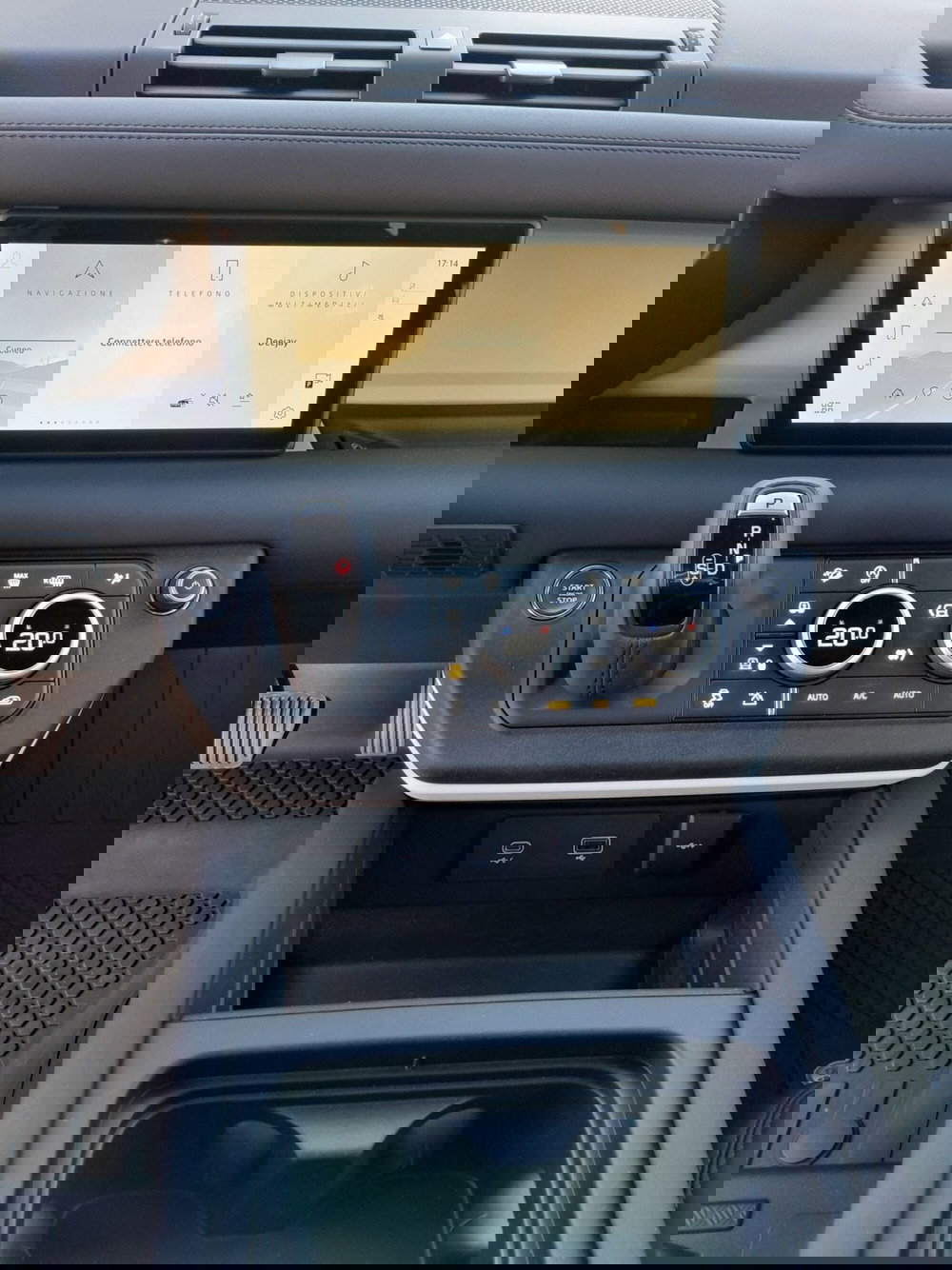 Land Rover Defender usata a Cuneo (13)