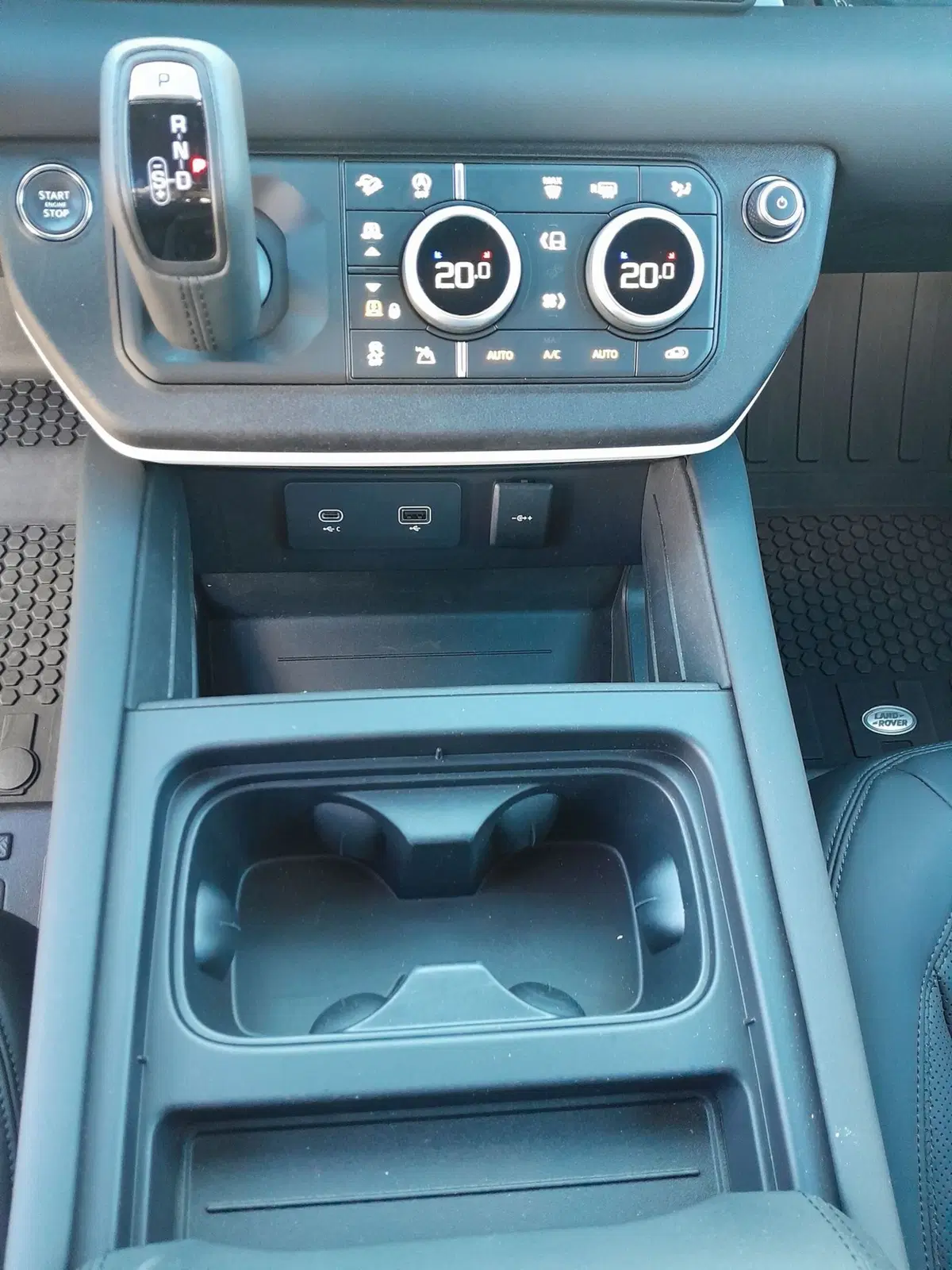 Land Rover Defender usata a Cuneo (14)