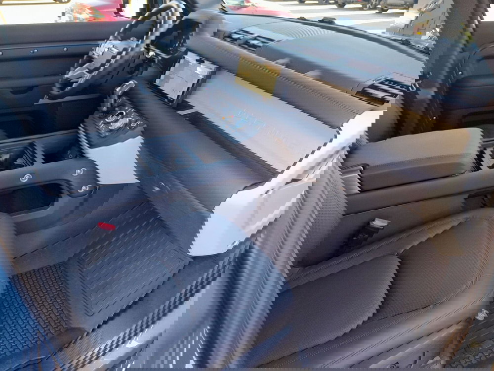 Land Rover Defender usata a Cuneo (20)