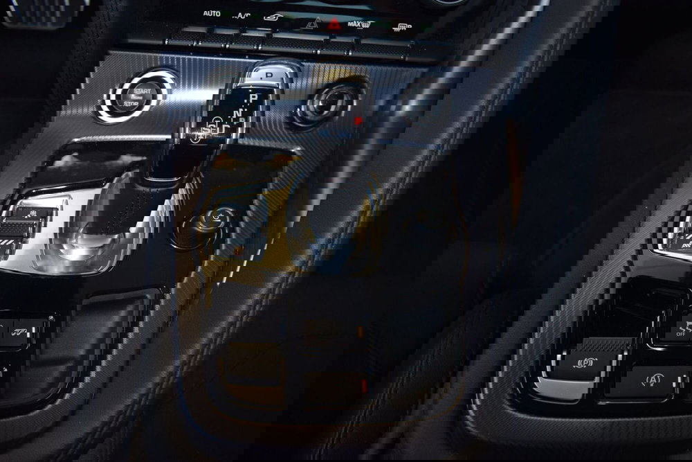 Jaguar F-Type Coupé usata a Cuneo (12)