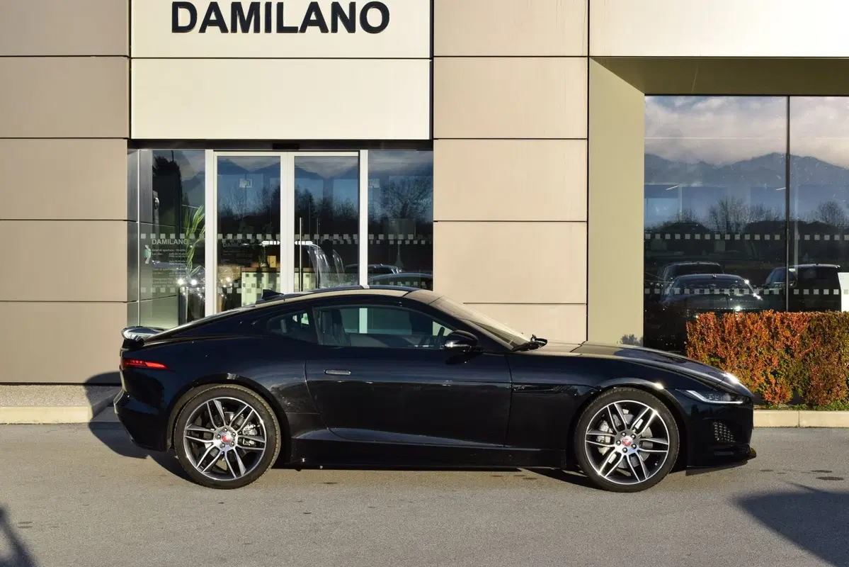 Jaguar F-Type Coupé usata a Cuneo (5)