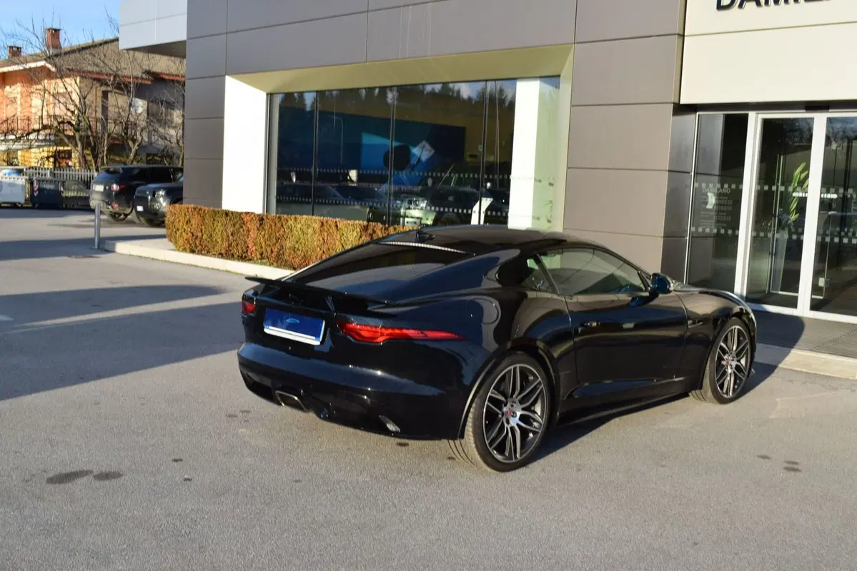 Jaguar F-Type Coupé usata a Cuneo (8)