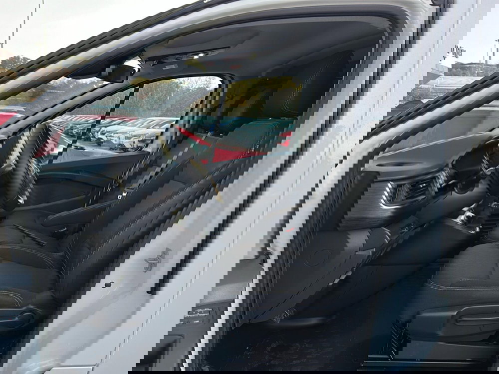 Renault Trafic Furgone usata a Roma (14)