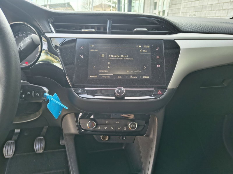 Opel Corsa usata a Padova (11)