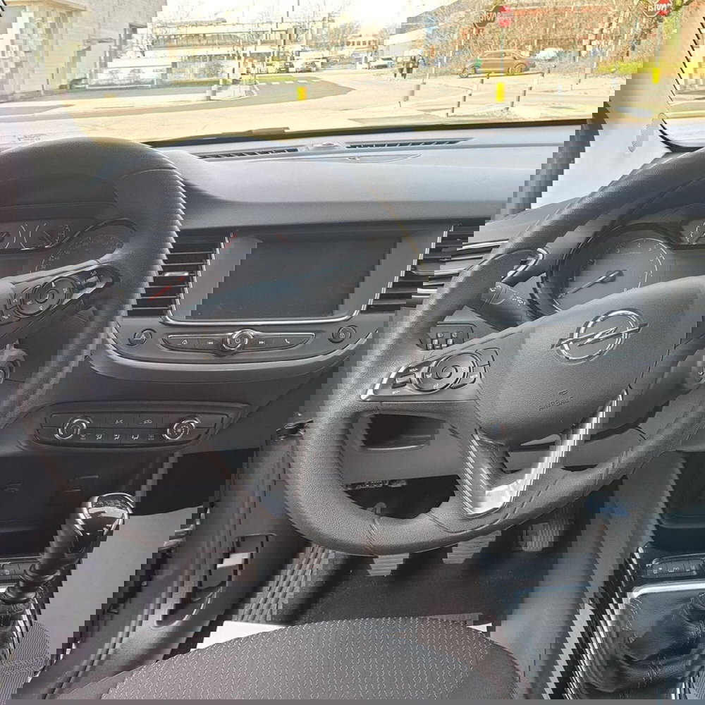 Opel Crossland X usata a Padova (10)