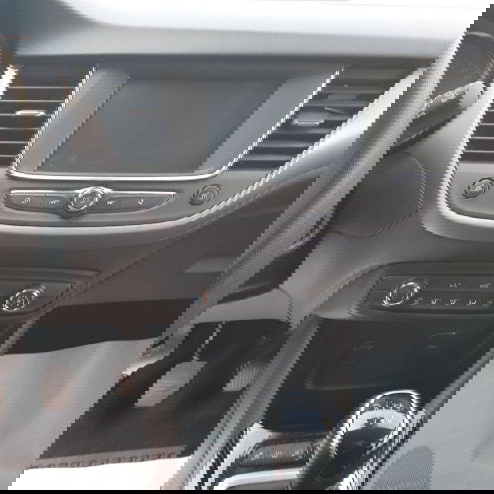 Opel Crossland X usata a Padova (11)