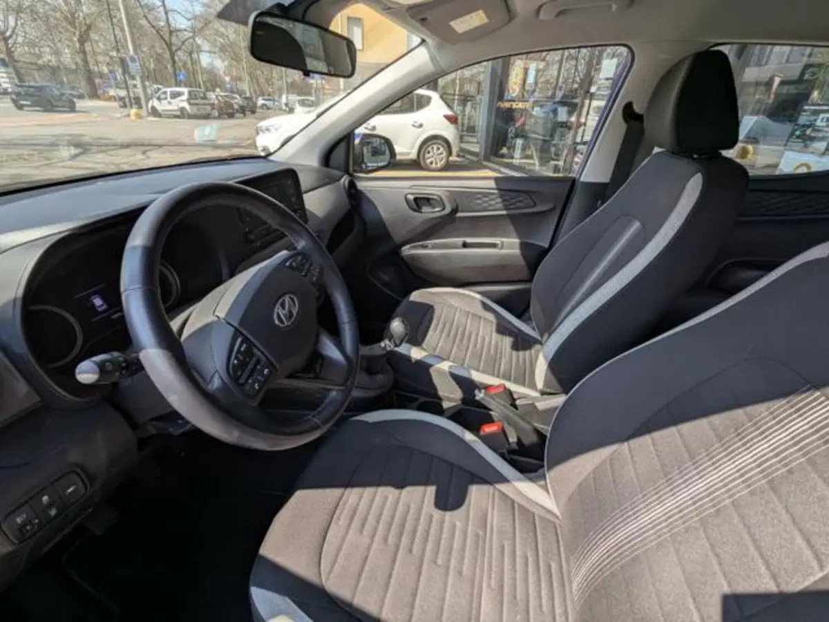 Hyundai i10 usata a Parma (9)