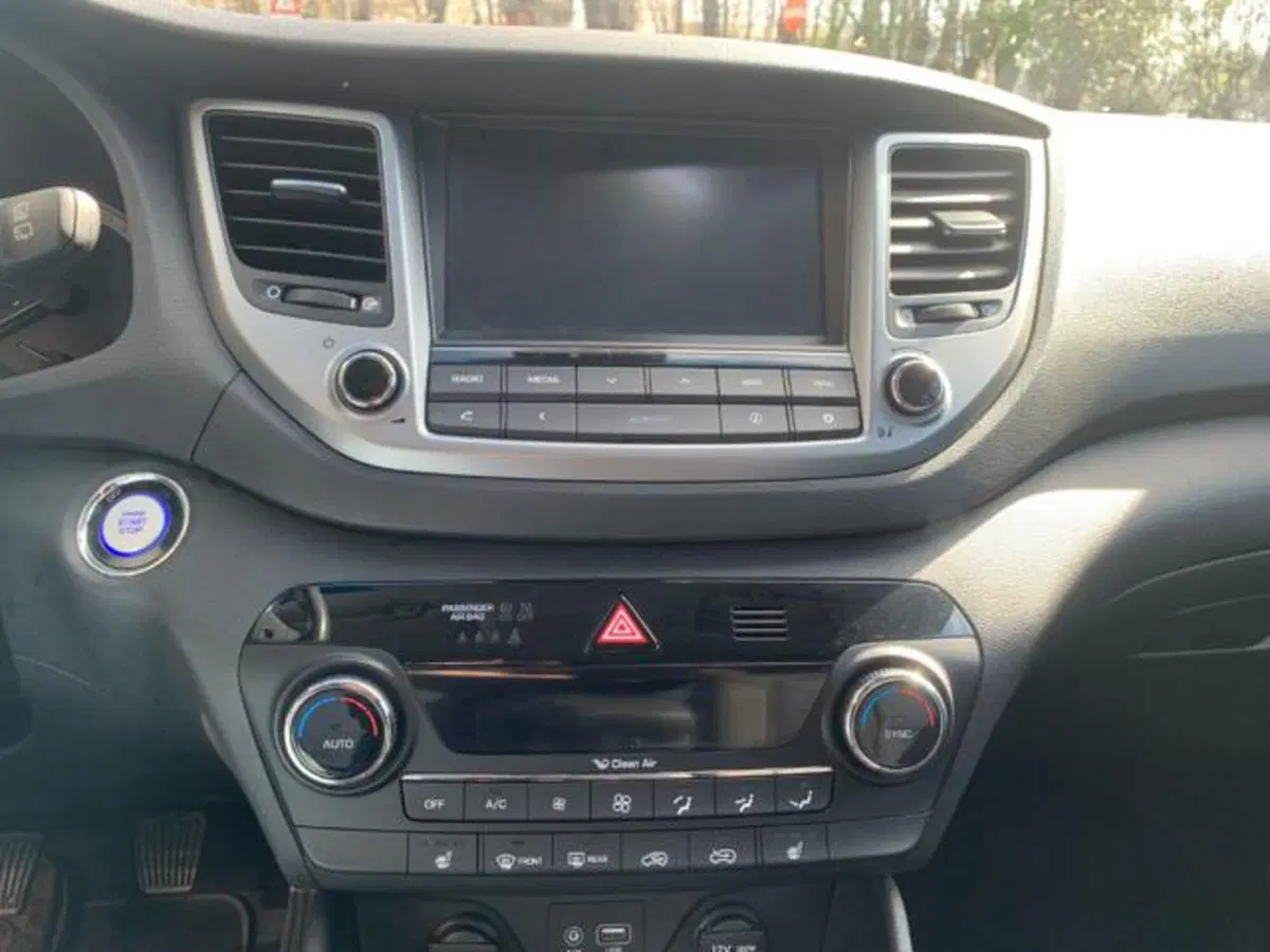 Hyundai Tucson usata a Parma (9)