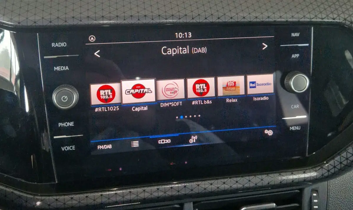 Volkswagen T-Cross usata a Terni (14)