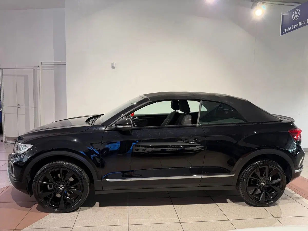 Volkswagen T-Roc Cabrio usata a Genova (2)