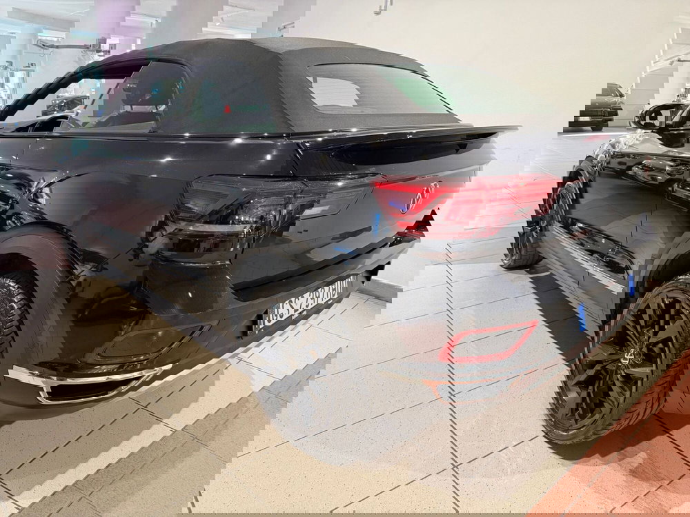 Volkswagen T-Roc Cabrio usata a Genova (3)