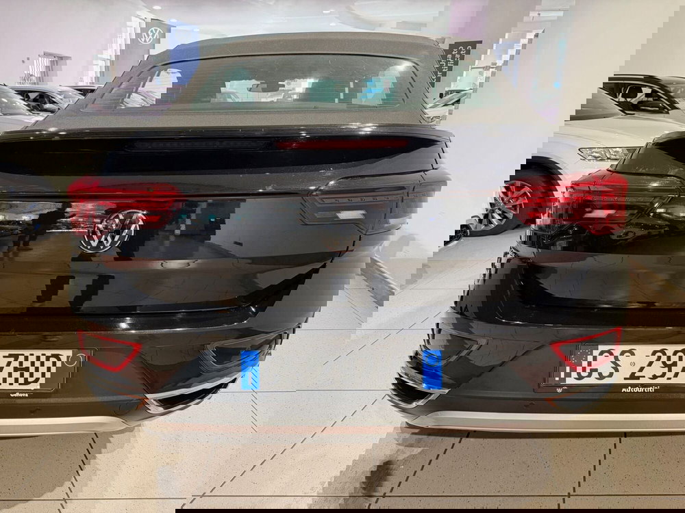 Volkswagen T-Roc Cabrio usata a Genova (4)