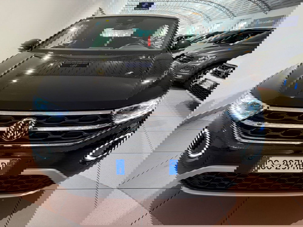 Volkswagen T-Roc Cabrio usata a Genova (7)
