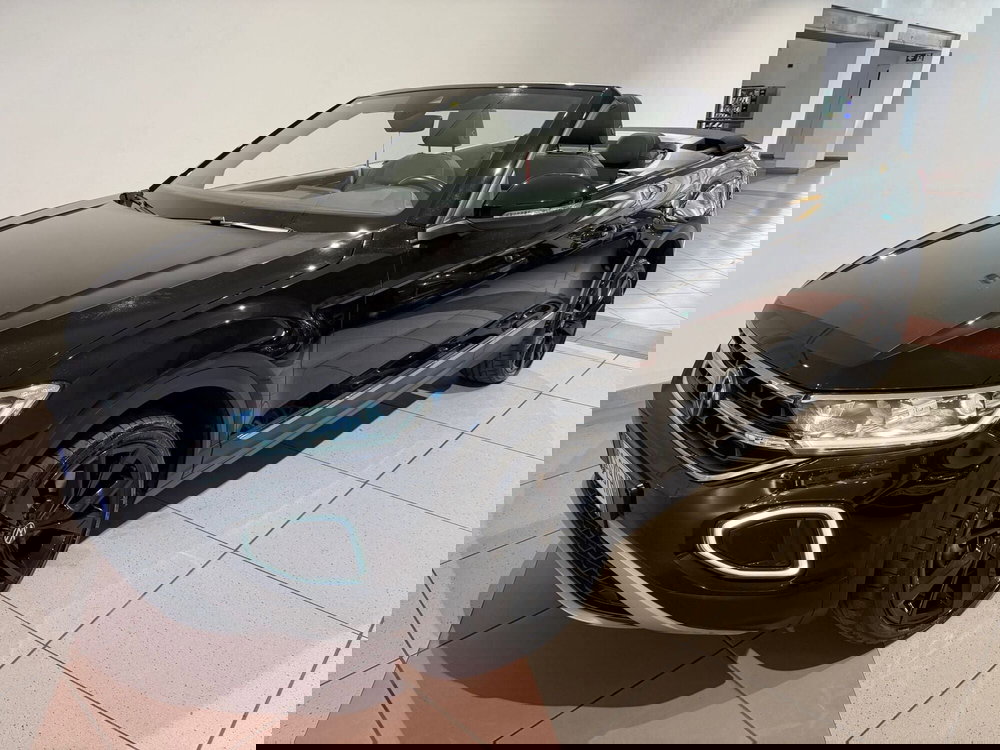 Volkswagen T-Roc Cabrio usata a Genova (8)