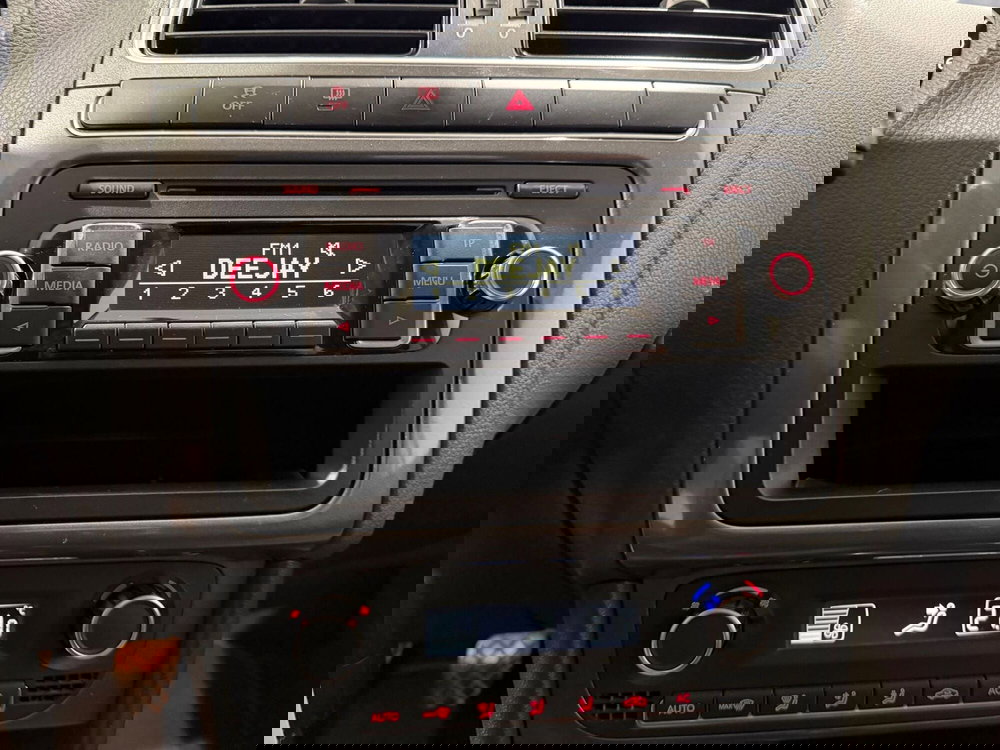 Volkswagen Polo usata a Genova (13)