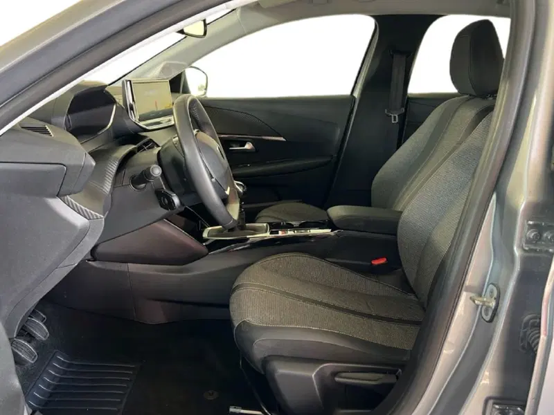 Peugeot 208 usata a Roma (13)