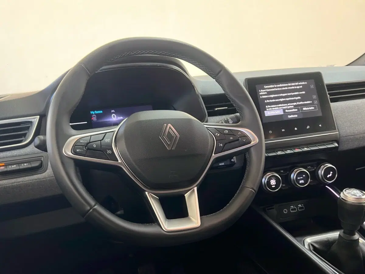 Renault Clio usata a Roma (12)