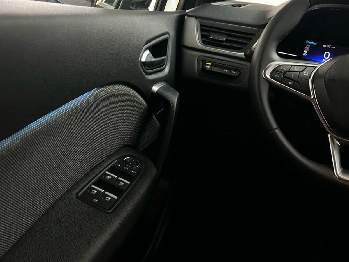 Renault Captur usata a Roma (13)