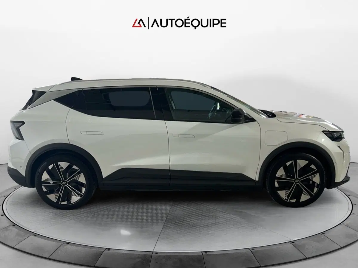 Renault Scenic E-Tech Electric usata a Roma (6)