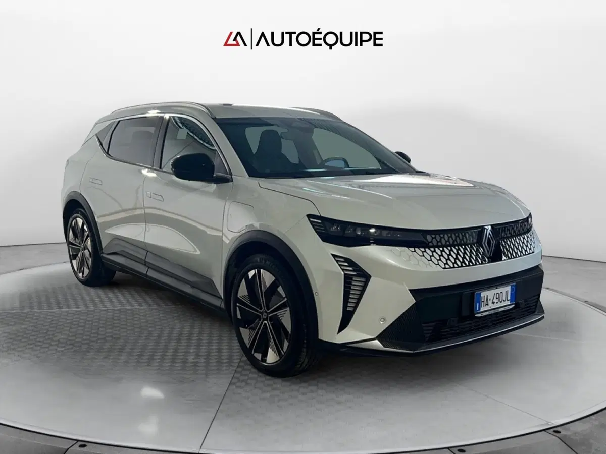 Renault Scenic E-Tech Electric usata a Roma (7)