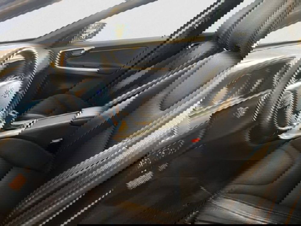 Volvo XC60 usata a Livorno (9)