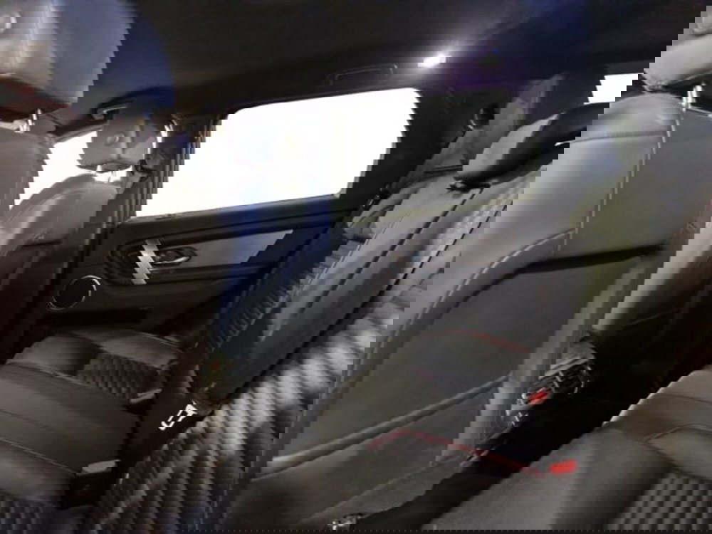 Land Rover Discovery Sport usata a Livorno (17)